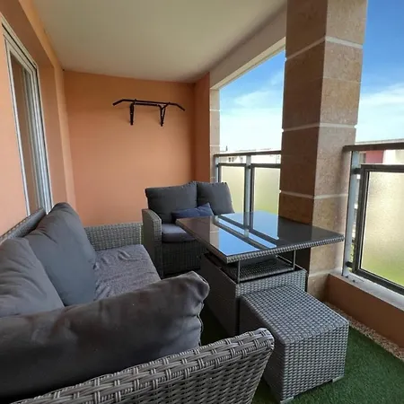 Le Jasmin - 50 M With Pool And Sea View דירה